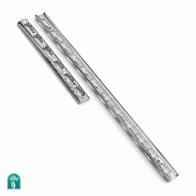 Пластина 1/3 трубчата з кутовою стабільністю під гвинти Ø 3,5 мм